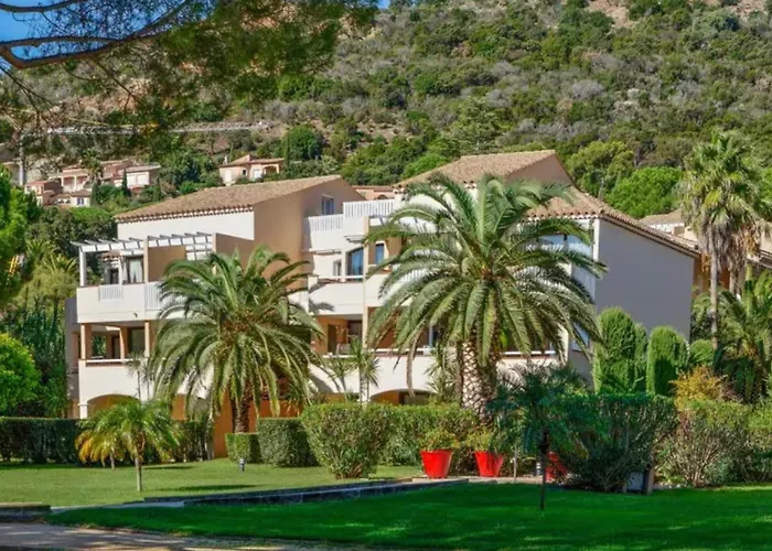 L'anse De Pramousquier - Sea View And Leisure Le Lavandou