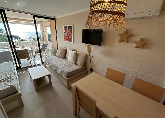 L'anse De Pramousquier - Sea View And Leisure